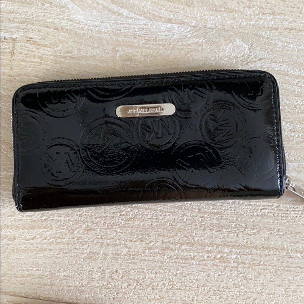 Michael Kors Logo MK Black Wallet